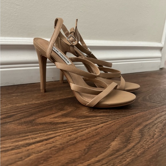 Steve Madden Strappy Nude Heels - Picture 4 of 8